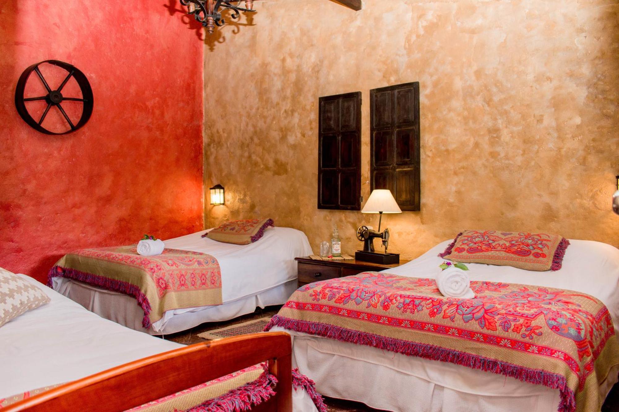 Hacienda San Francisco Hotell Tumbabiro Exteriör bild