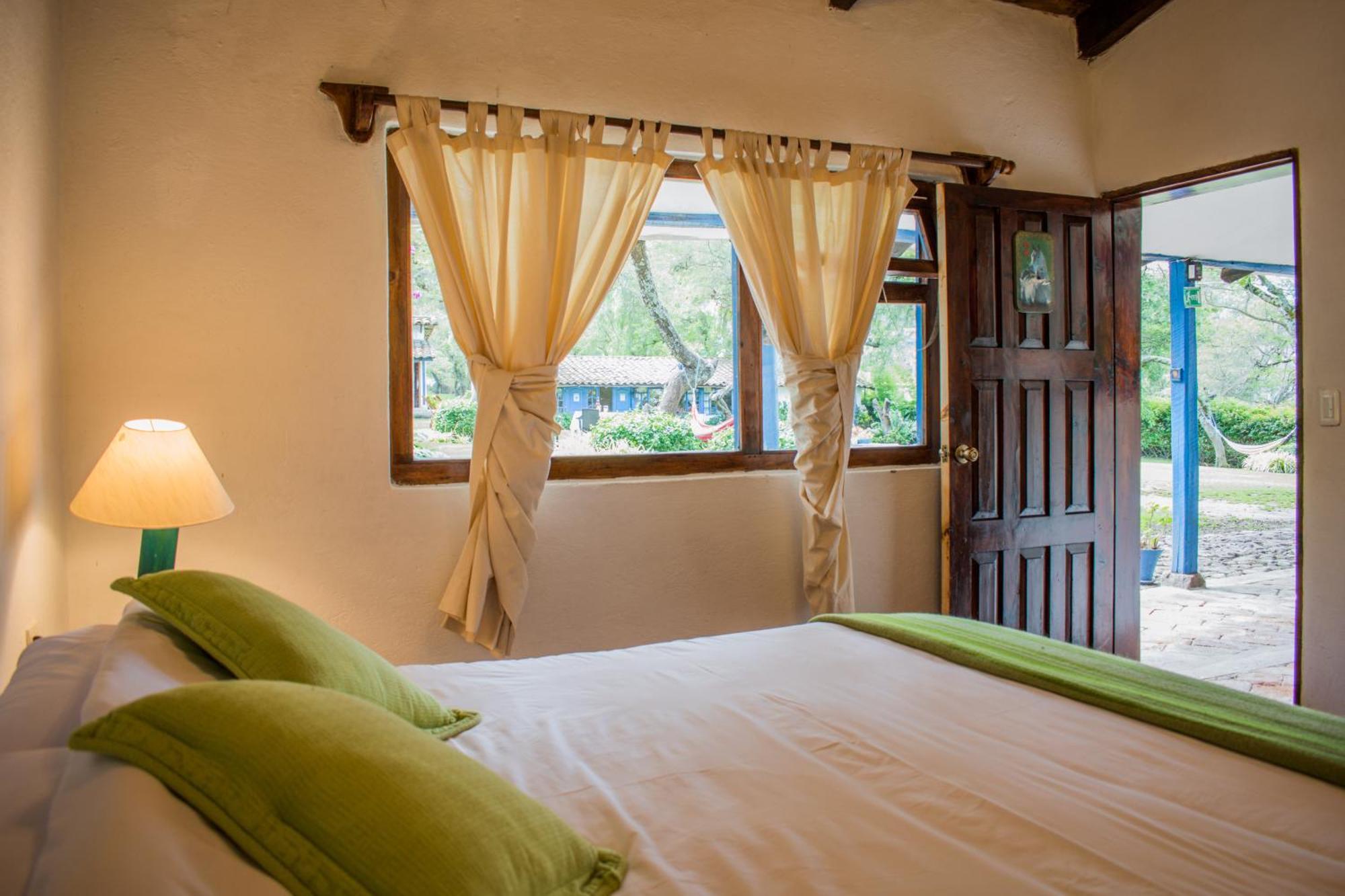 Hacienda San Francisco Hotell Tumbabiro Exteriör bild