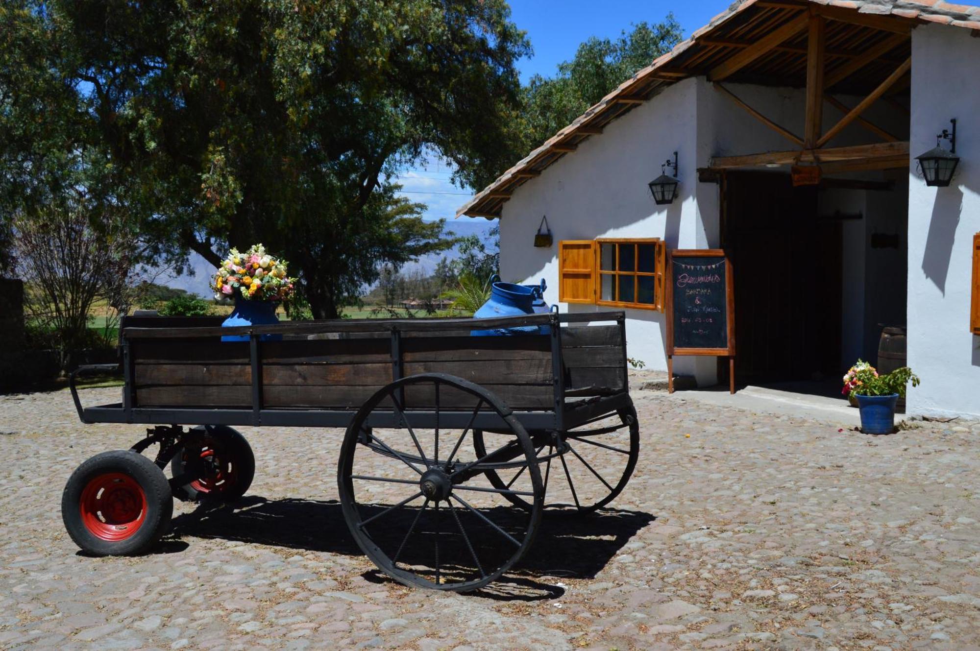 Hacienda San Francisco Hotell Tumbabiro Exteriör bild
