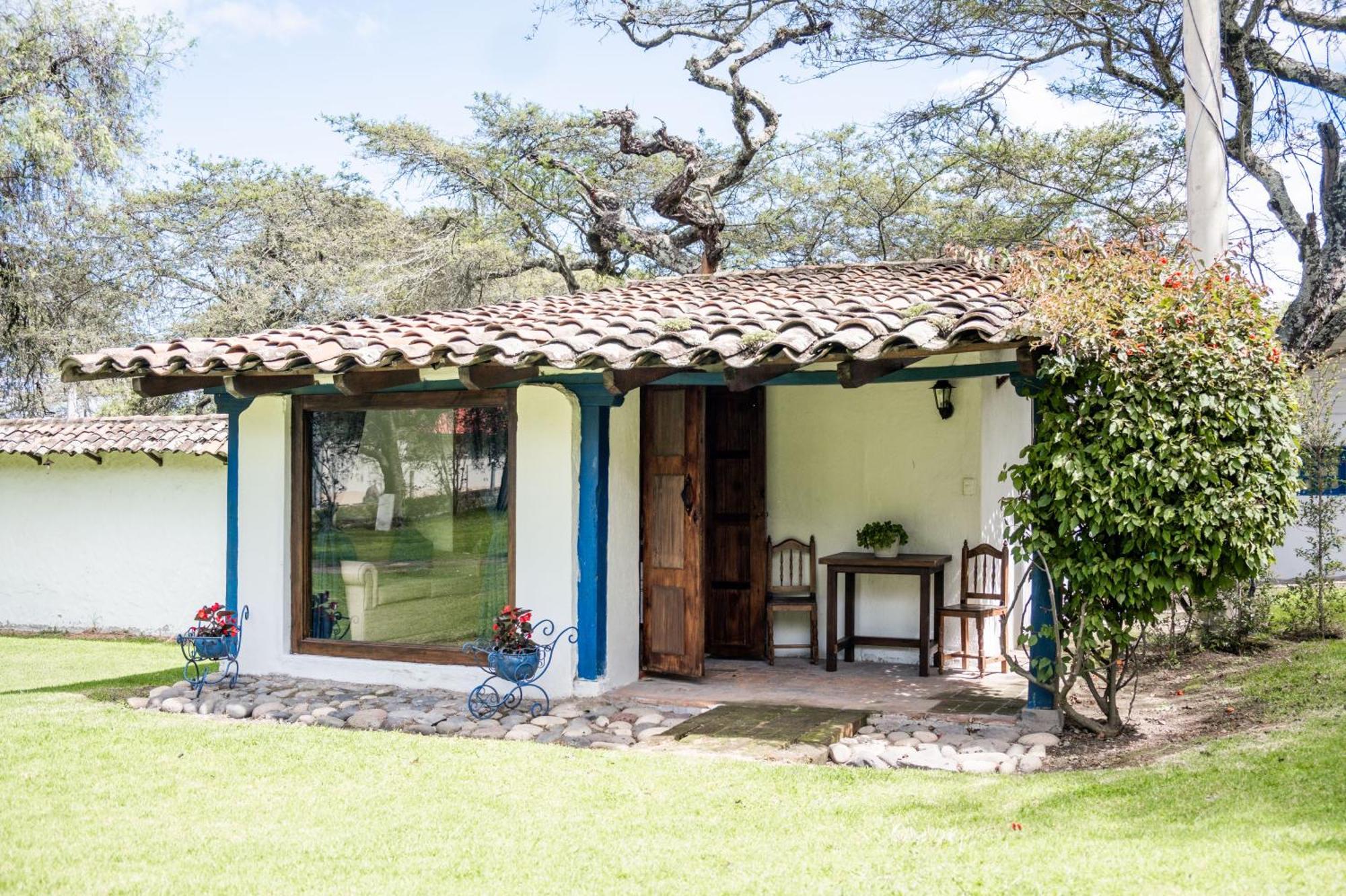 Hacienda San Francisco Hotell Tumbabiro Exteriör bild